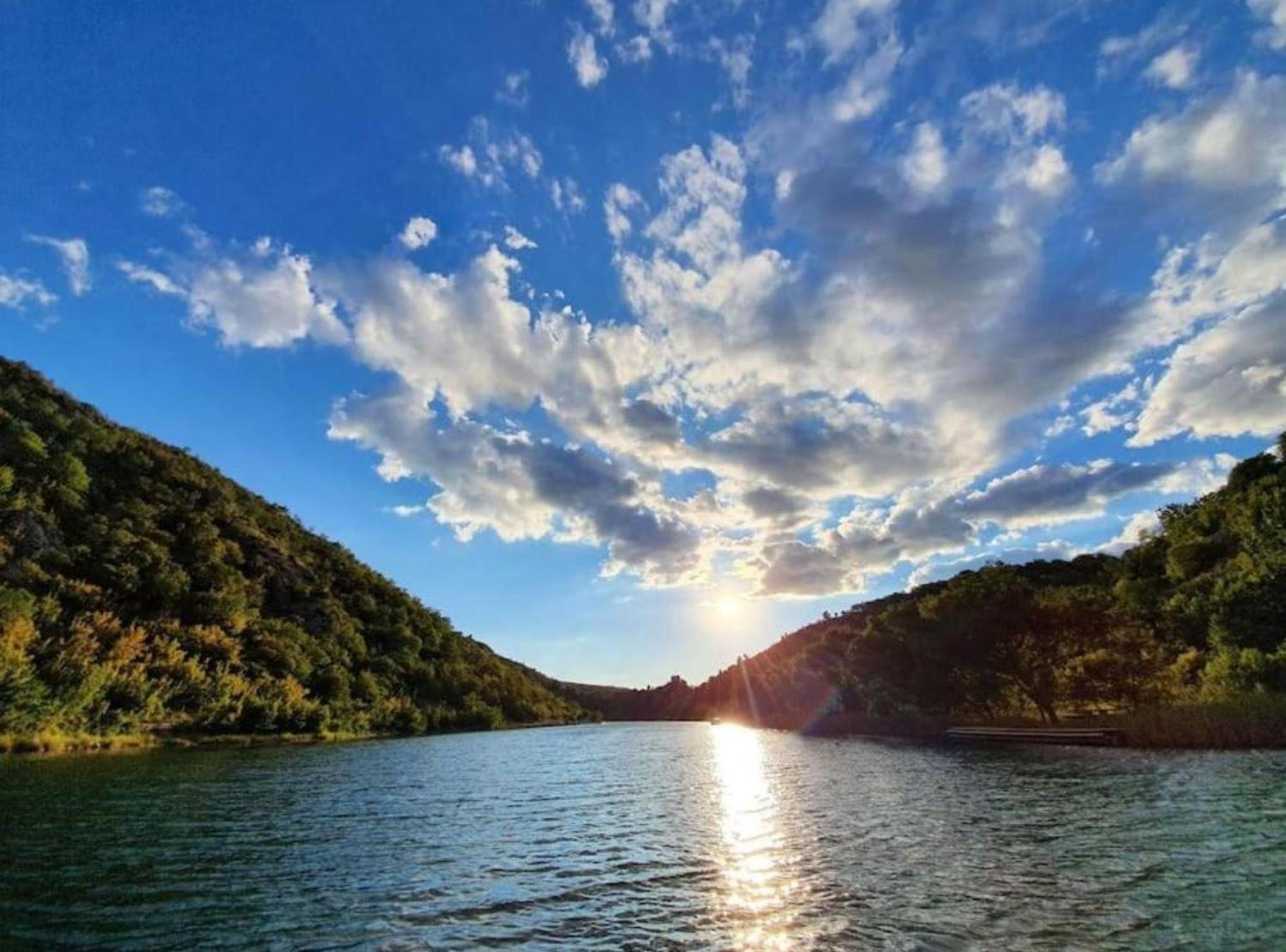 Zrmanja Canyon Apartment Обровац Экстерьер фото